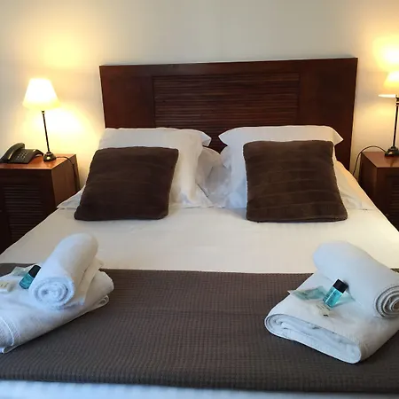 Des Falaises Hotel