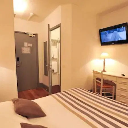 Des Falaises Hotel 3*