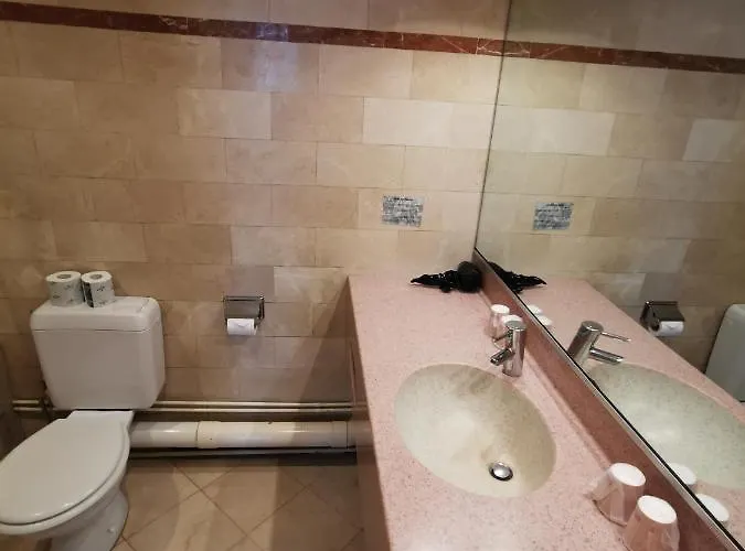 Hotel Des Falaises 3*