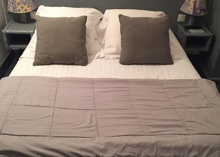 Otel Des Falaises 3*