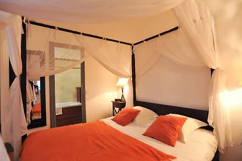 Otel Des Falaises 3*